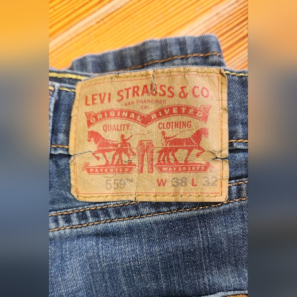 Levi 559